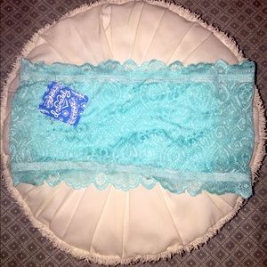 Free people bra / coverup 💙